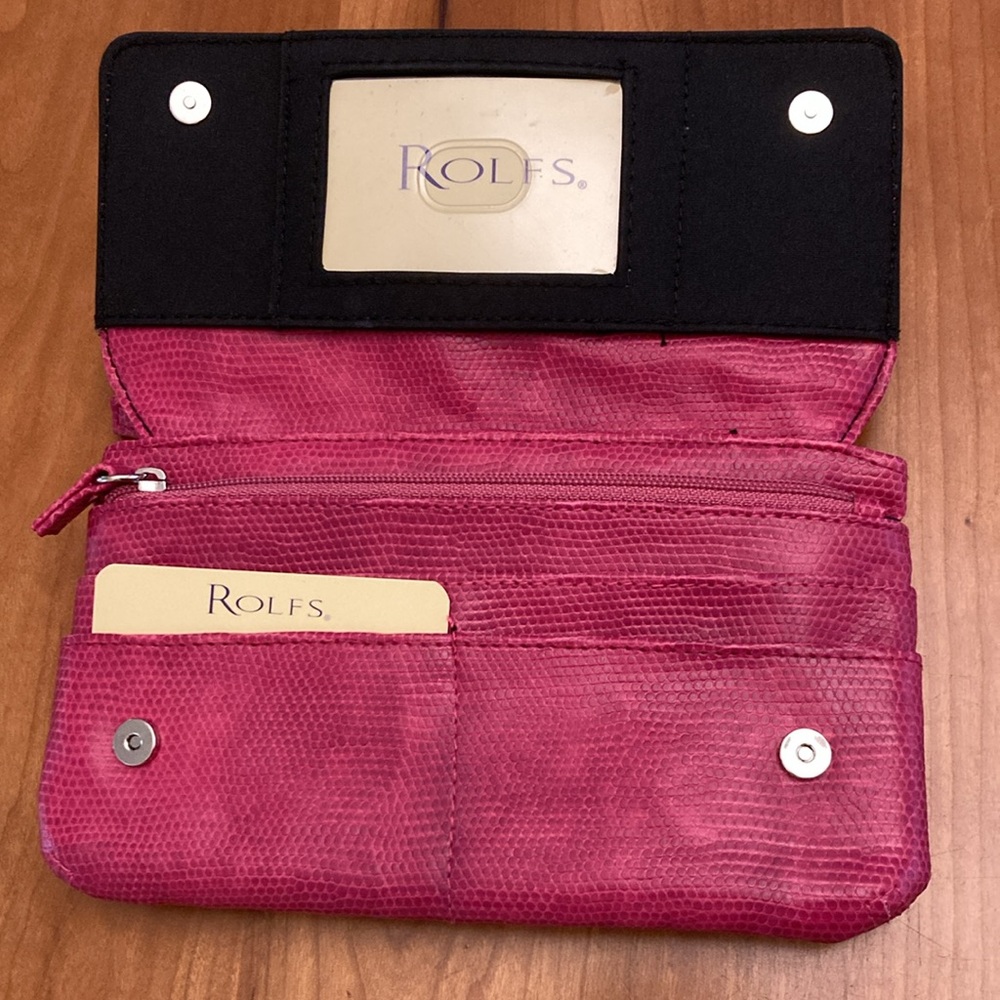 Rolfs Fuchsia Savvy Clutch with checkbook - Picture 5 of 8